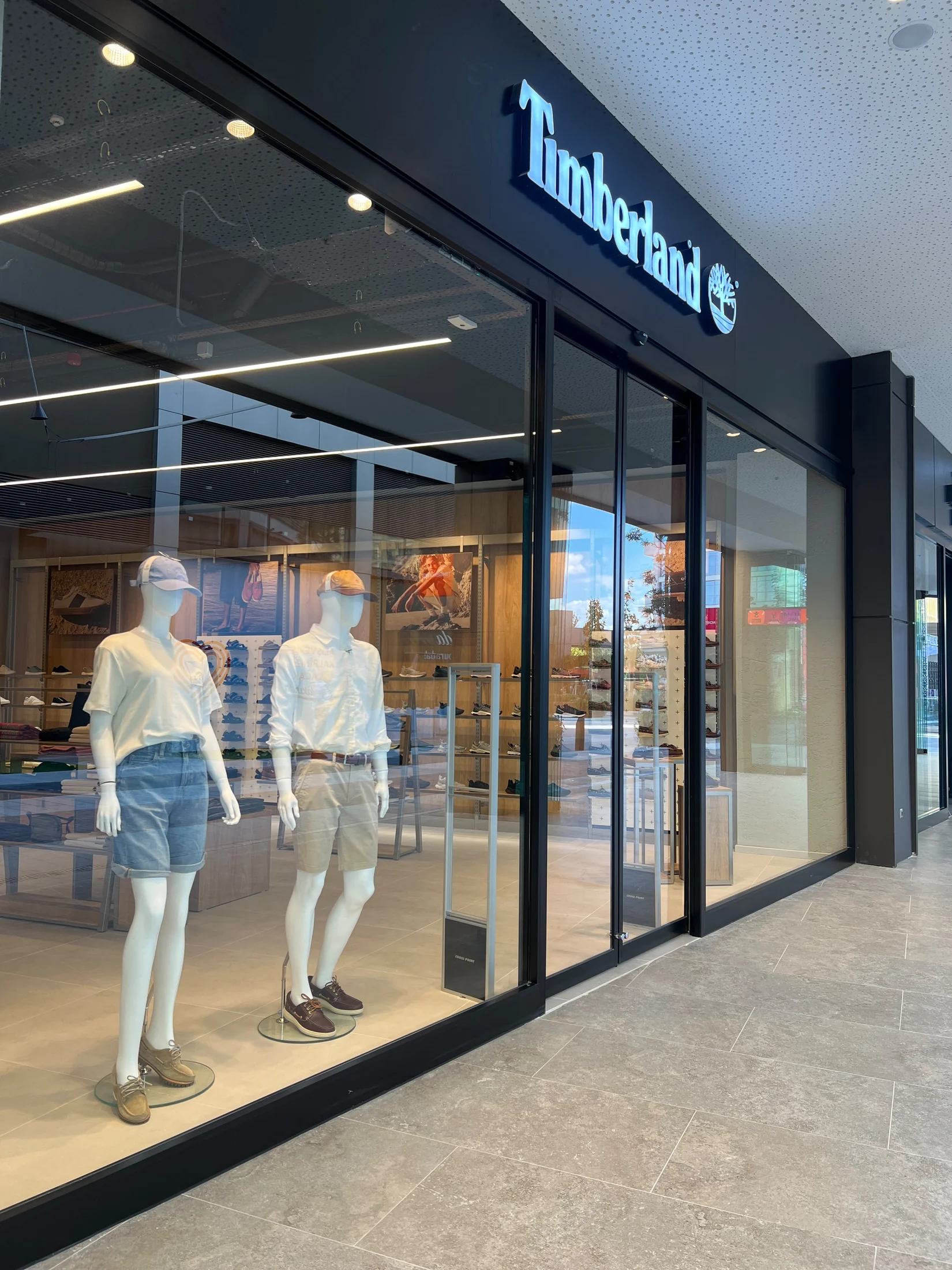 Timberland Ankara Merkez AVM mağazası